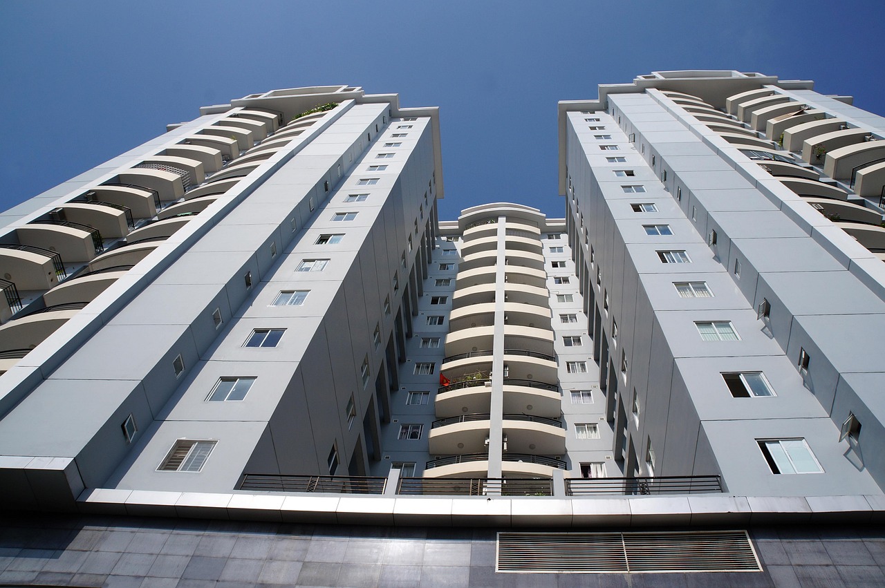 entdecken sie alles rund um das thema condominium: vorteile, eigentumsrechte, verwaltung und wichtige tipps für käufer und eigentümer in deutschland.